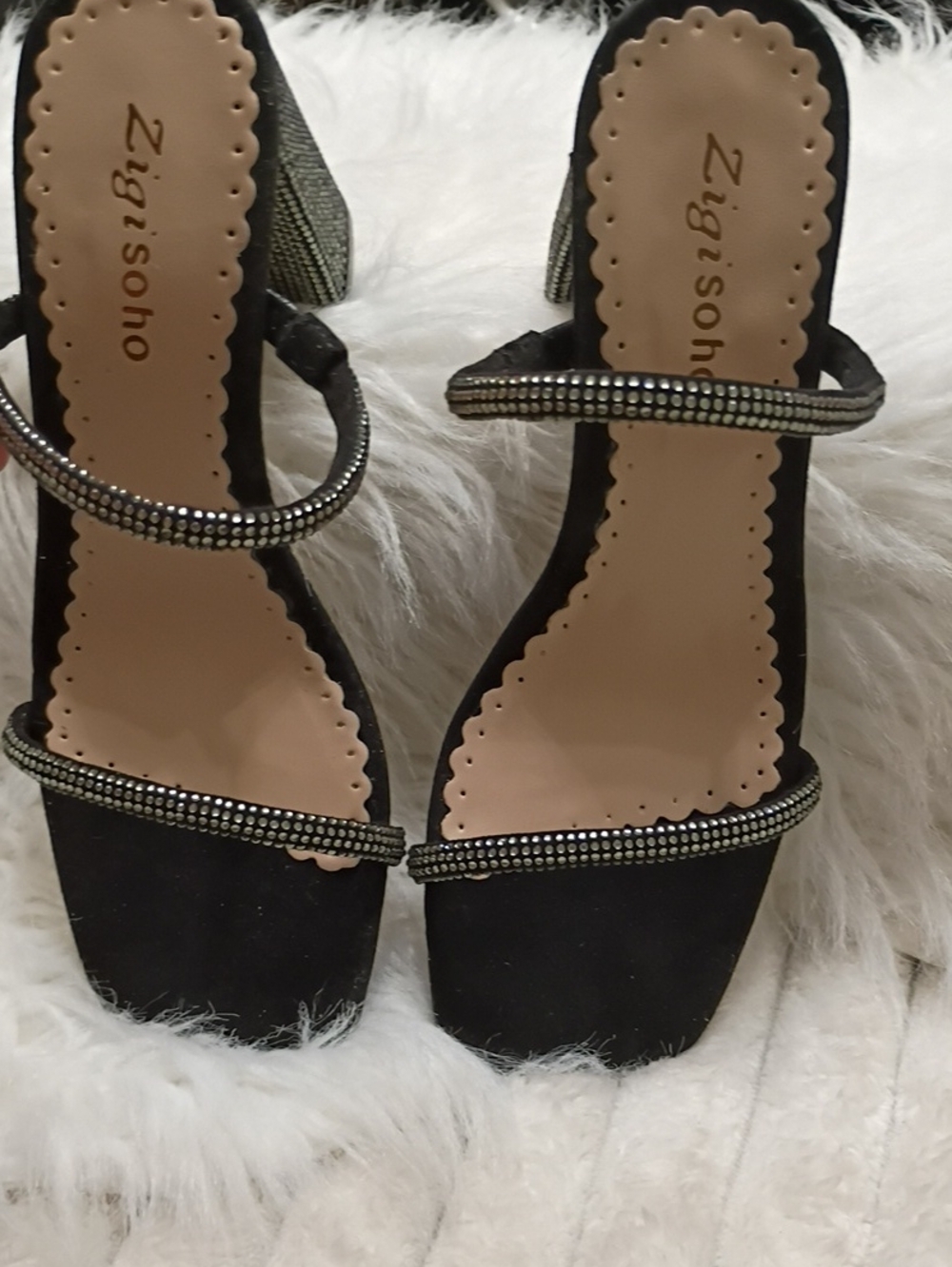 New Zigi Soho Daleyza Black Rhinestone Jeweled Studded Heeled Sandals SZ 7.5 M - Picture 9 of 16